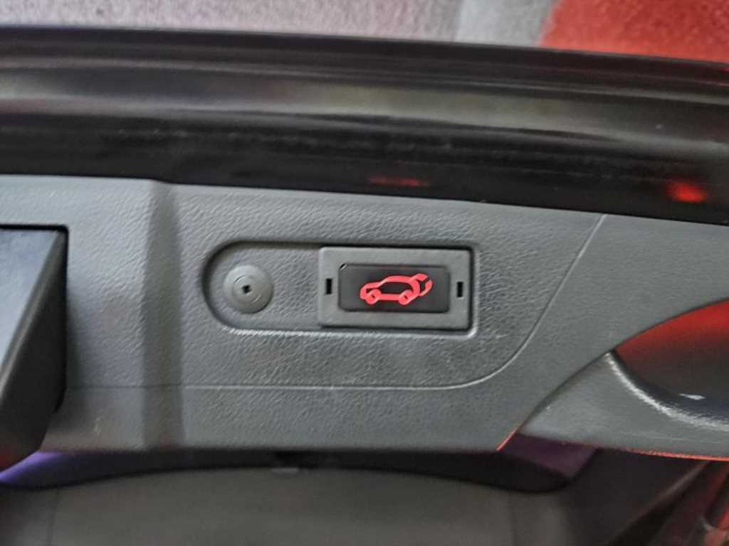 Ssangyong Rexton - Vista 6