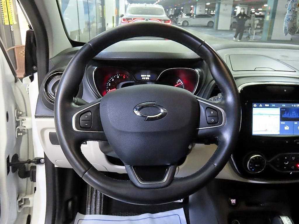 SAMSUNG QM3 - Vista 8