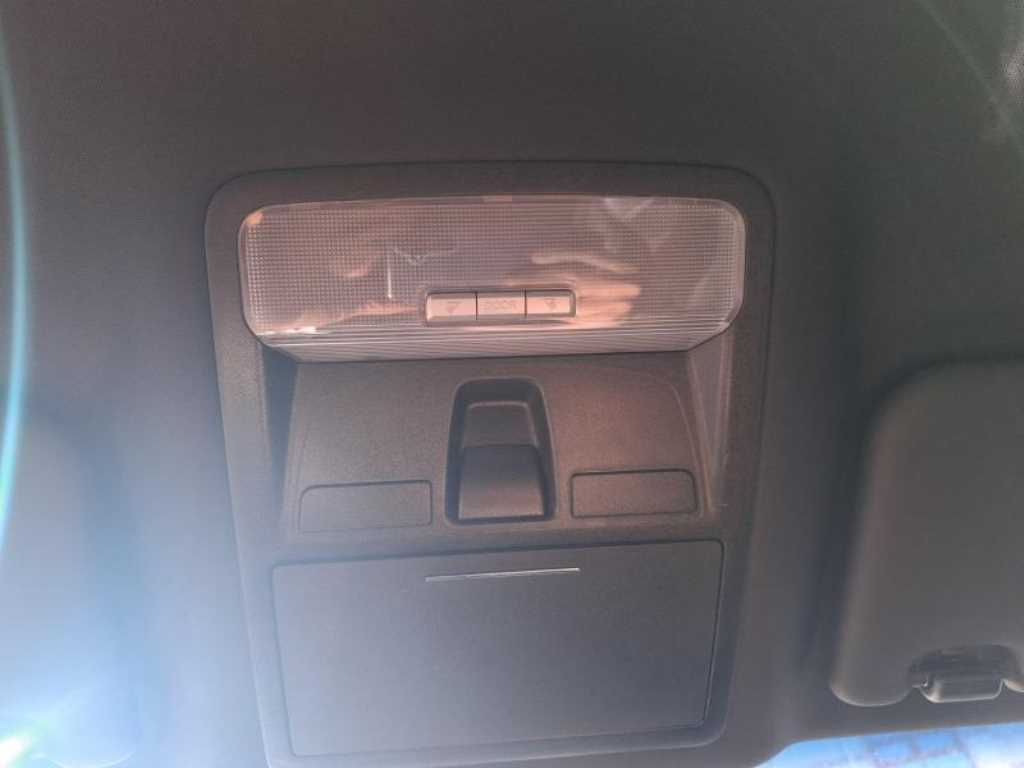 Ssangyong Rexton - Vista 9