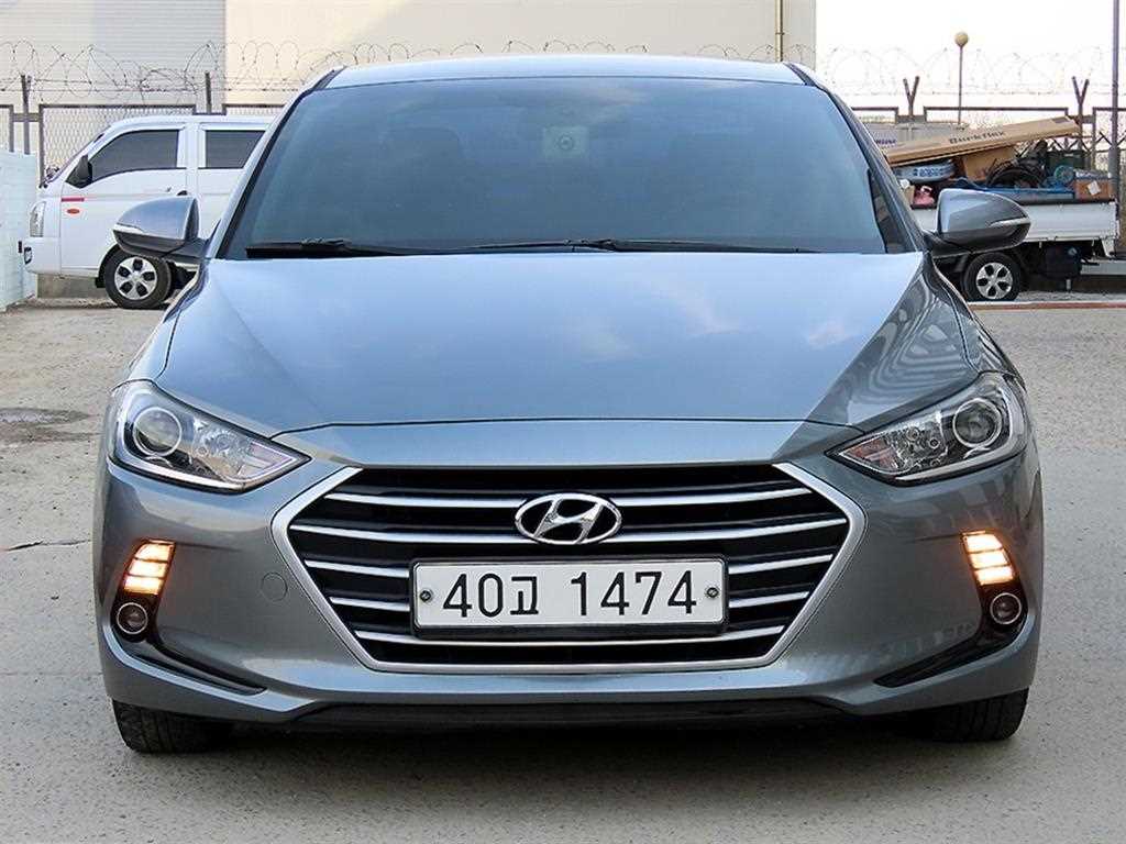 HYUNDAI Avante 2016 - Importación desde Corea - HF Imports Iquique - Foto 1