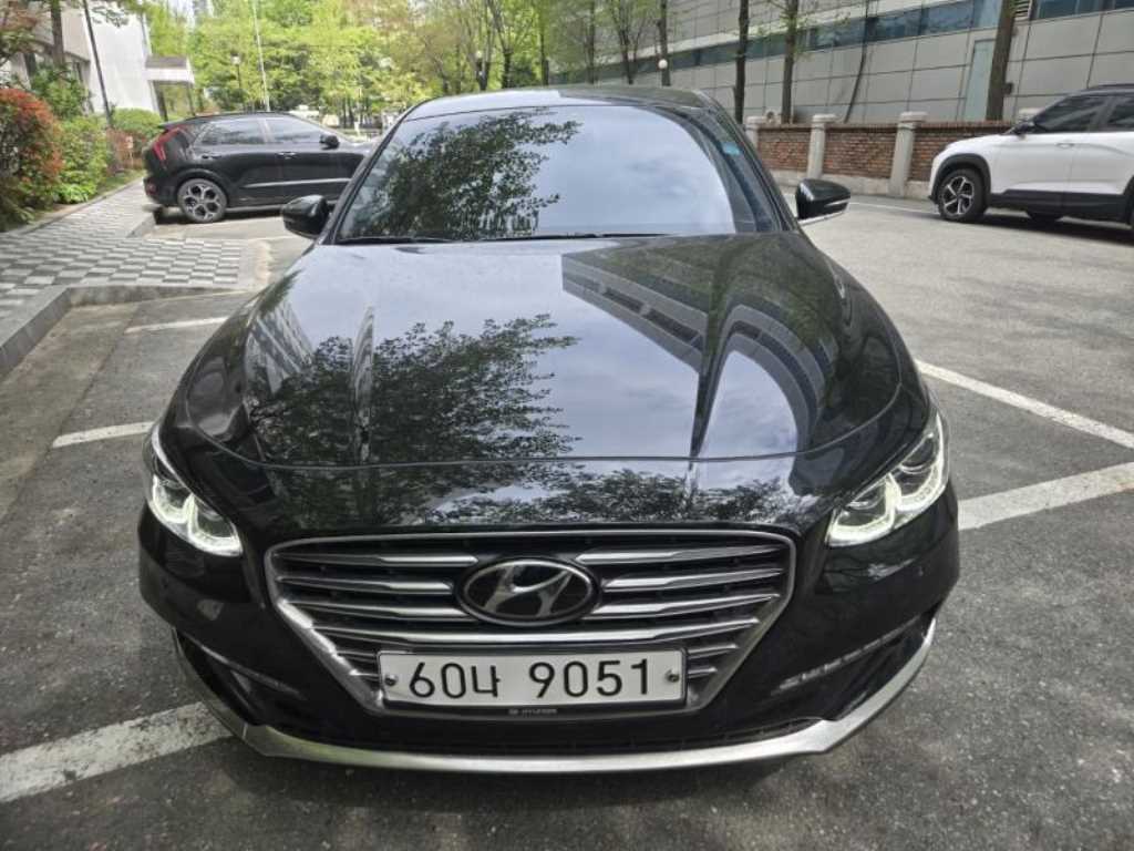 HYUNDAI Grandeur 2019 Negro - Importación desde Corea - HF Imports Iquique - Foto 1
