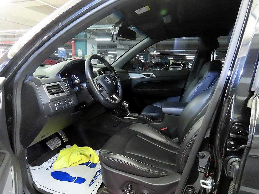 Ssangyong Rexton - Vista 6