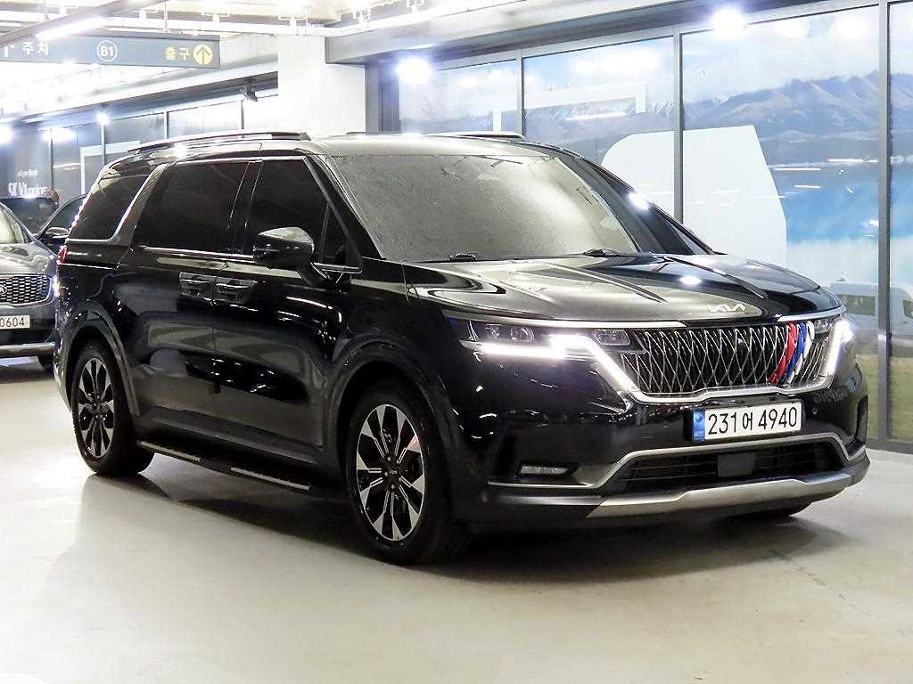 KIA Carnival 2023 Negro - Importación desde Corea - HF Imports Iquique - Foto 1