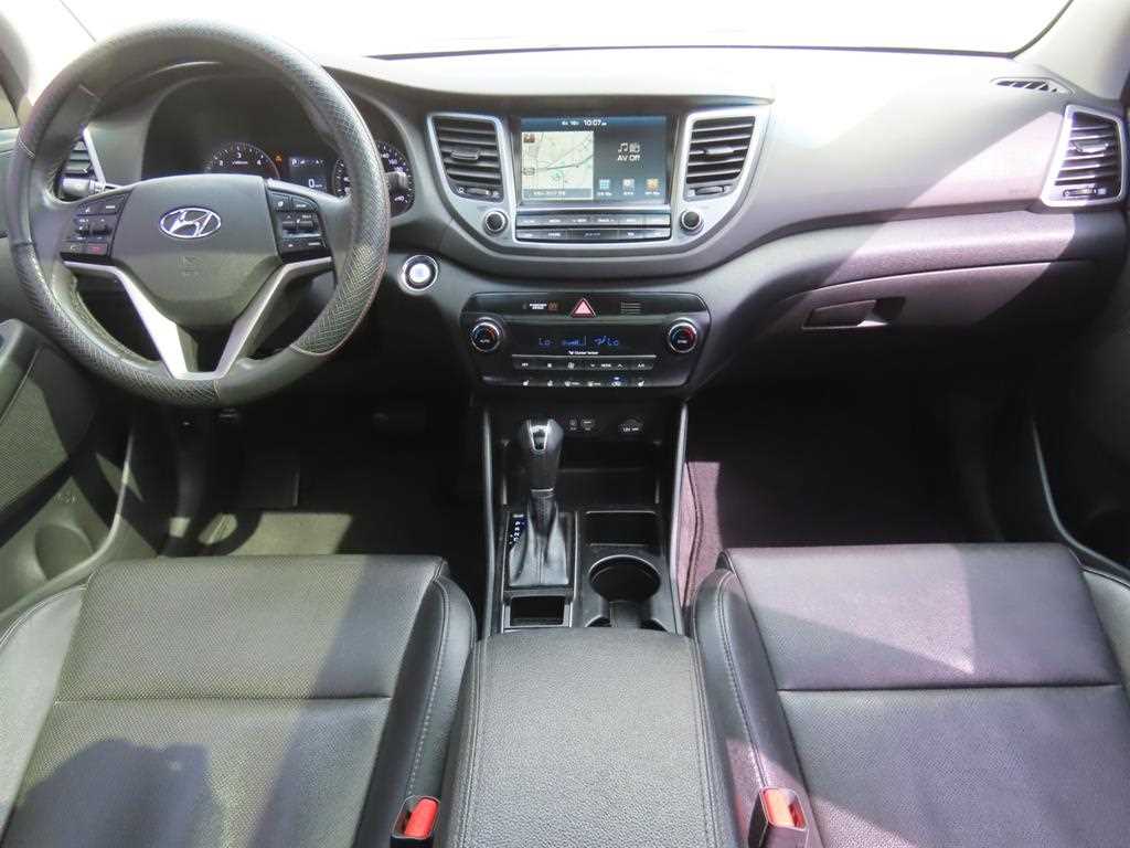 HYUNDAI Tucson - Vista 9