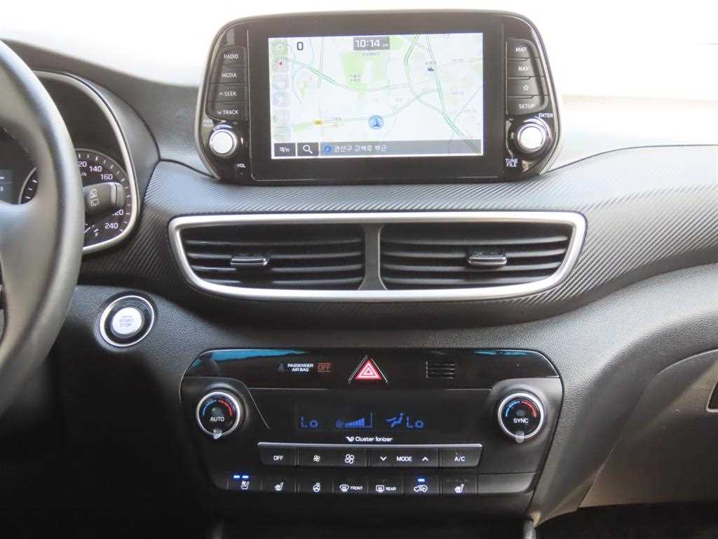 HYUNDAI Tucson - Vista 10