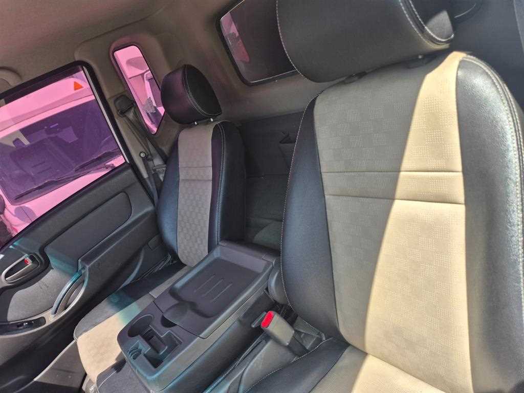 Small Truck Top_Wingbody 2019 Blanco - Importación desde Corea - HF Imports Iquique - Foto 14
