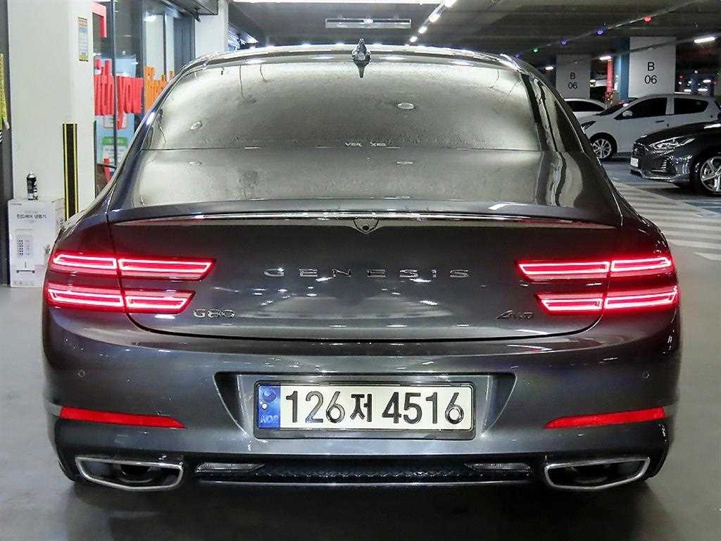 Genesis G80 - Vista 6