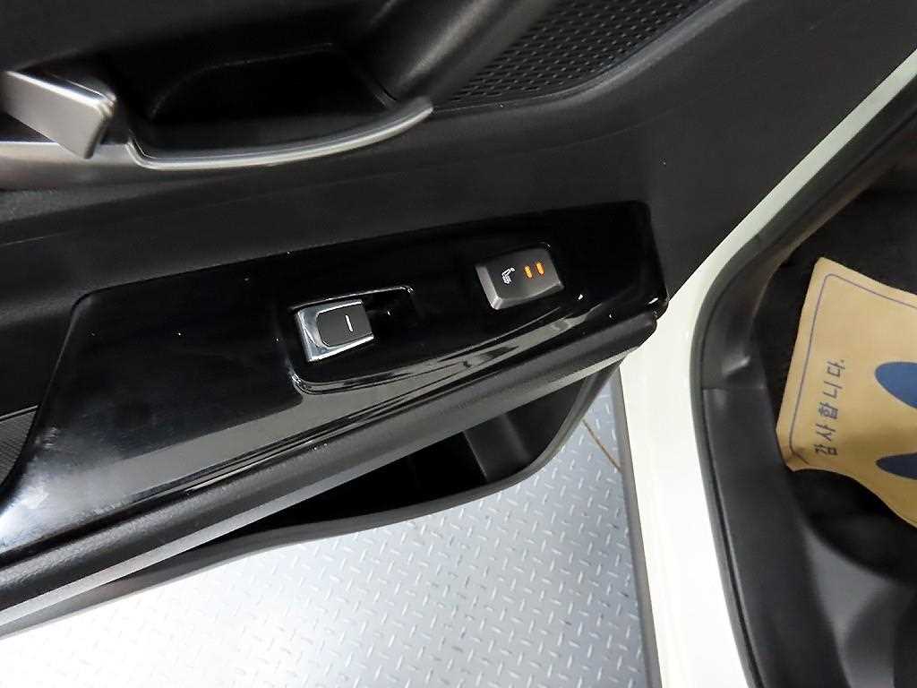 Ssangyong Korando - Vista 12