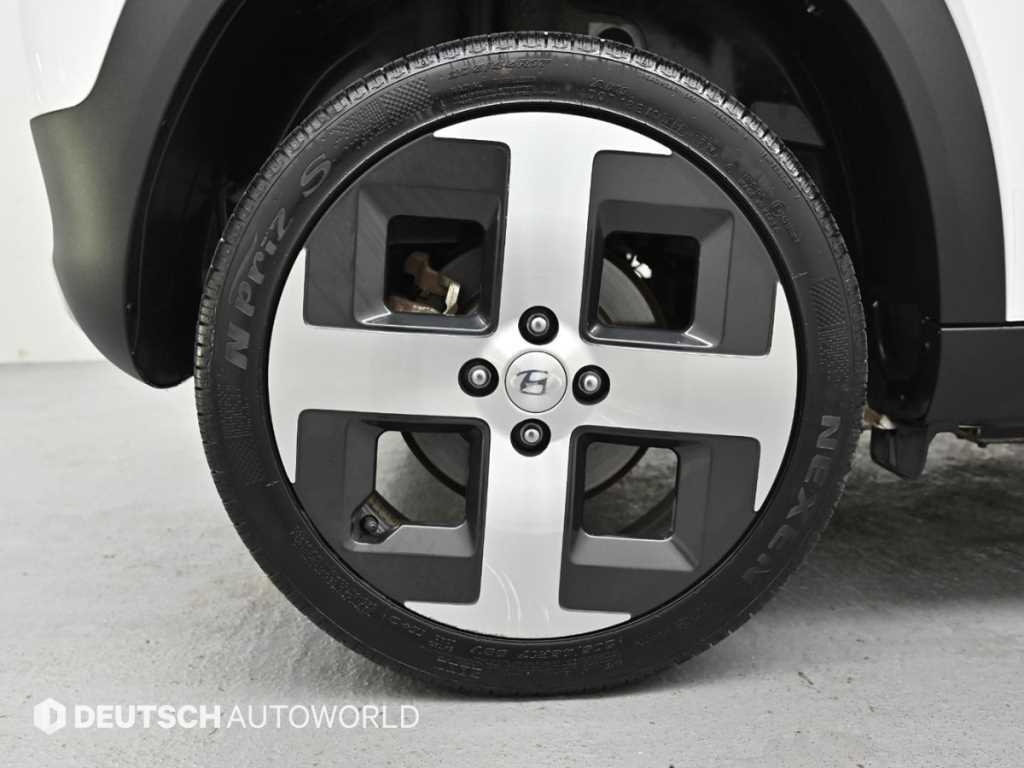 HYUNDAI Casper - Vista 5