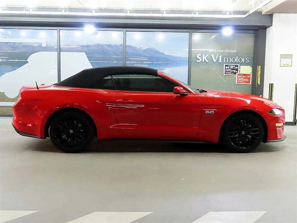 Ford Mustang - Vista 3