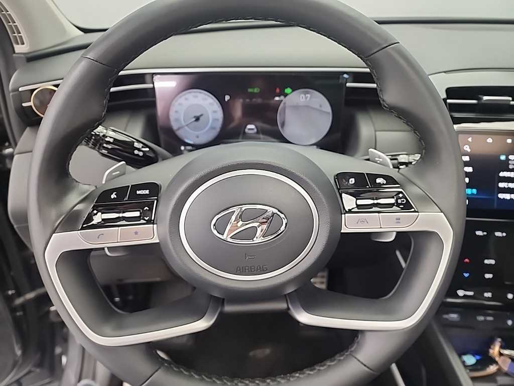 HYUNDAI Tucson - Vista 9