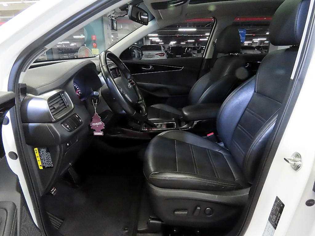 KIA Sorento - Vista 6