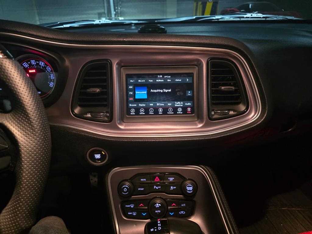 DODGE Challenger 2019 Negro - Importación desde Corea - HF Imports Iquique - Foto 14