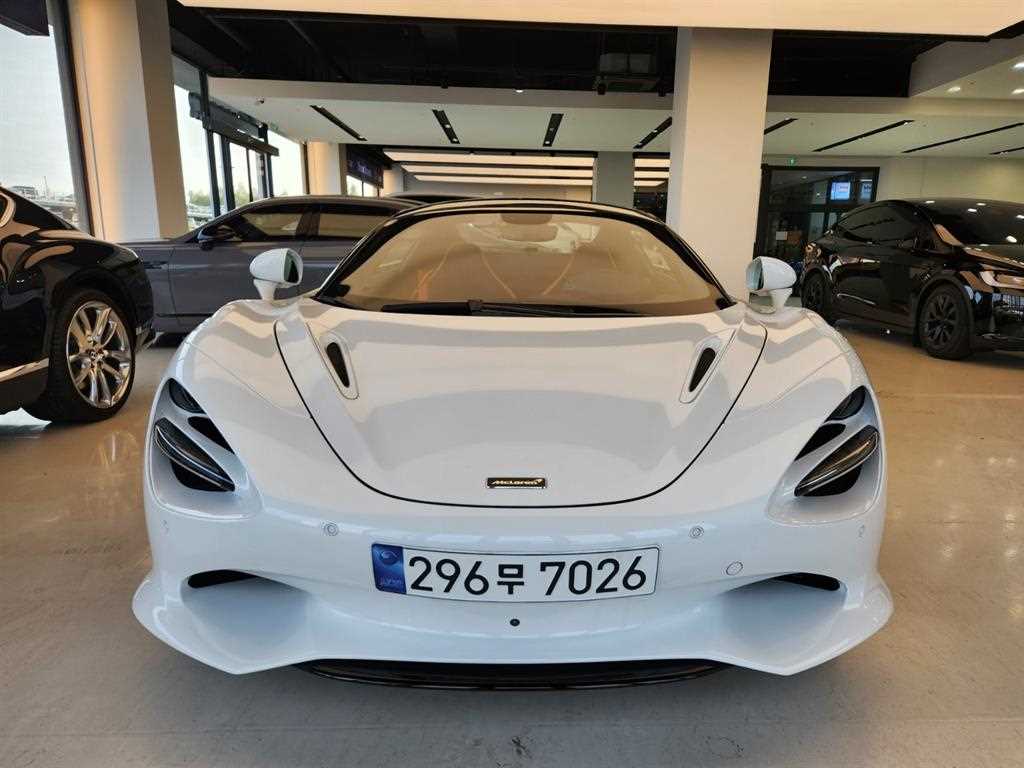 McLaren 750S