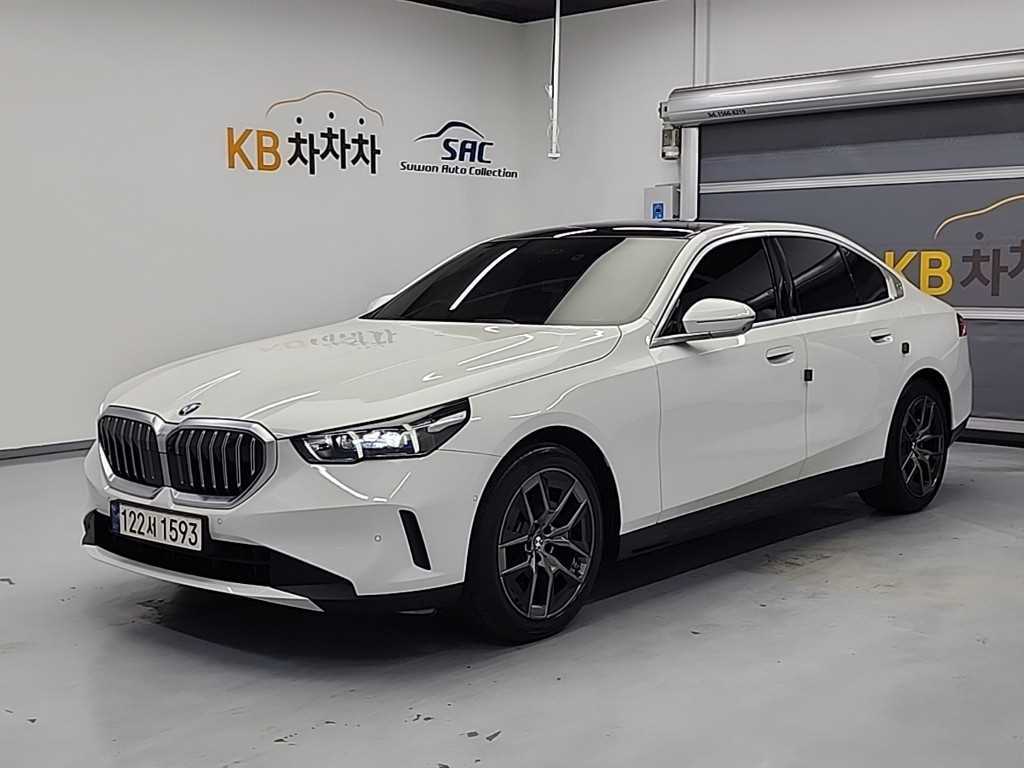 BMW 5 Series 2024 Blanco - Importación desde Corea - HF Imports Iquique - Foto 1