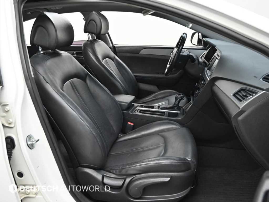 HYUNDAI Sonata - Vista 10