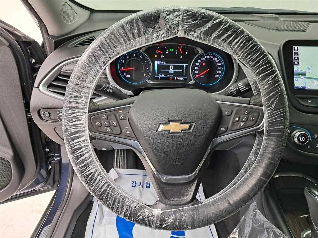 Chevrolet Malibu - Vista 7