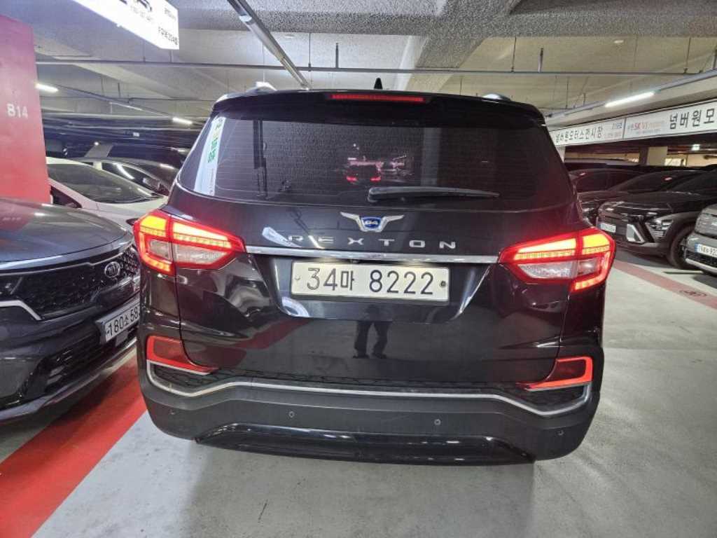 Ssangyong Rexton - Vista 4