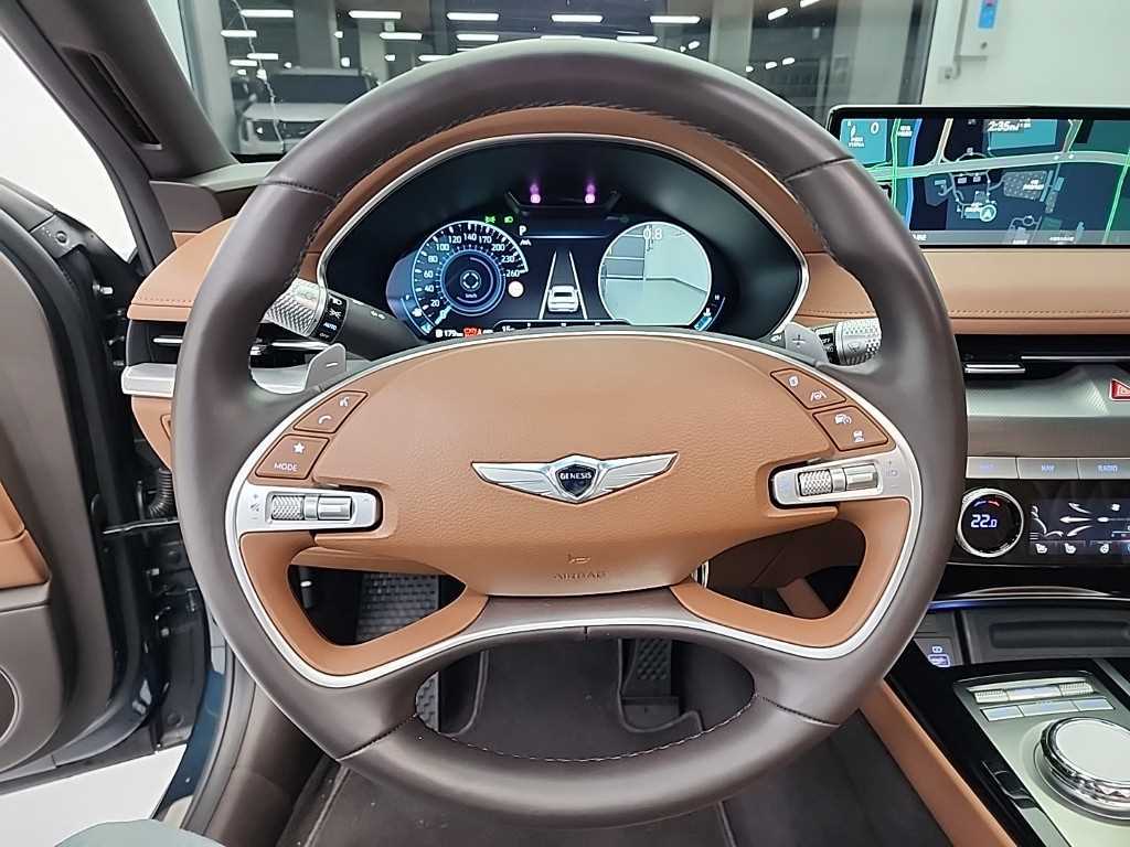 Genesis G80 - Vista 9