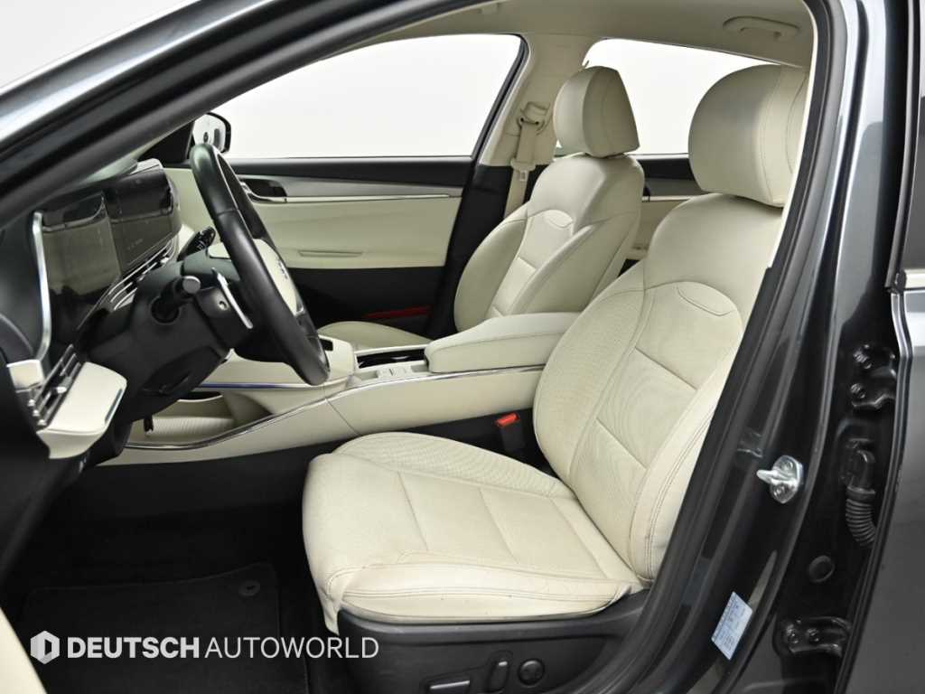 HYUNDAI Grandeur - Vista 9