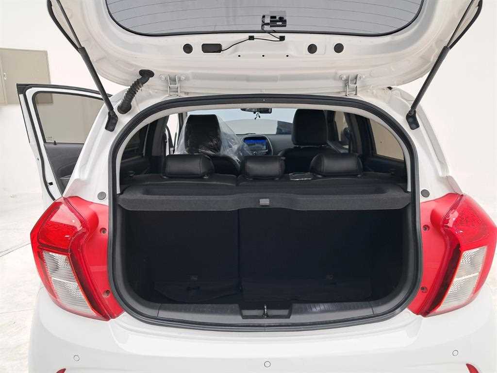Chevrolet Spark 2016 Blanco - Importación desde Corea - HF Imports Iquique - Foto 18