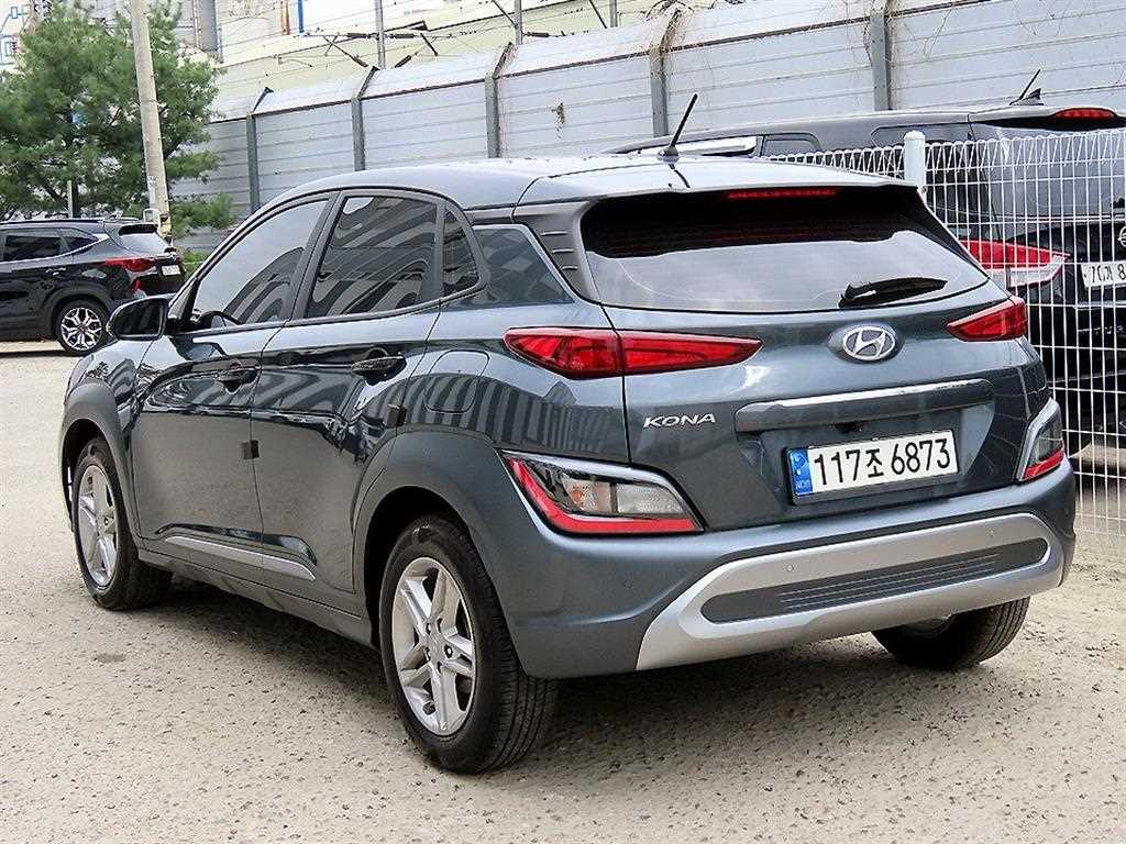 HYUNDAI Kona - Vista 2