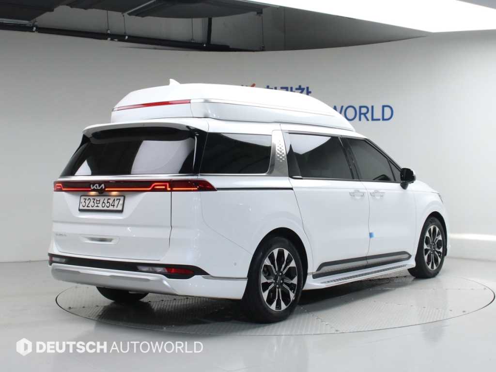 KIA Carnival - Vista 2