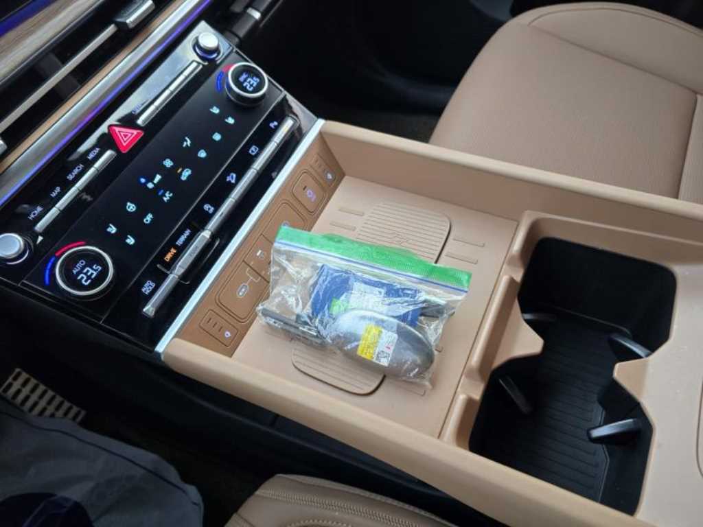 HYUNDAI Santa Fe 2025 Blanco - Importación desde Corea - HF Imports Iquique - Foto 16