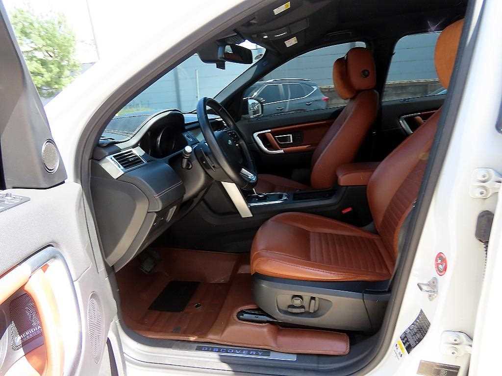 Land Rover Discovery Sports - Vista 5