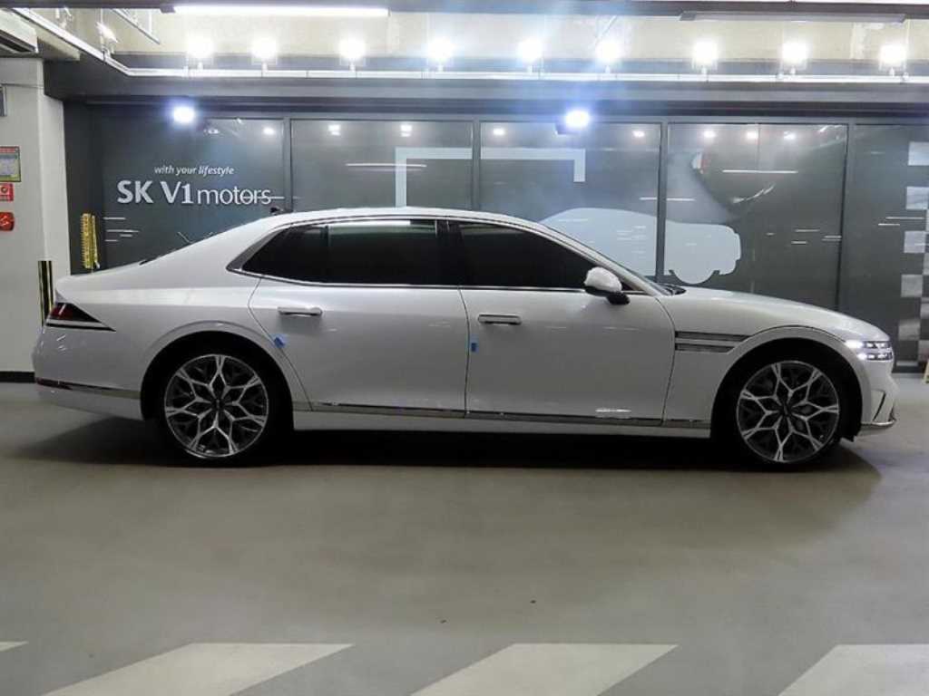 Genesis G90 - Vista 3