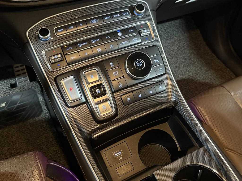 HYUNDAI Santa Fe - Vista 10