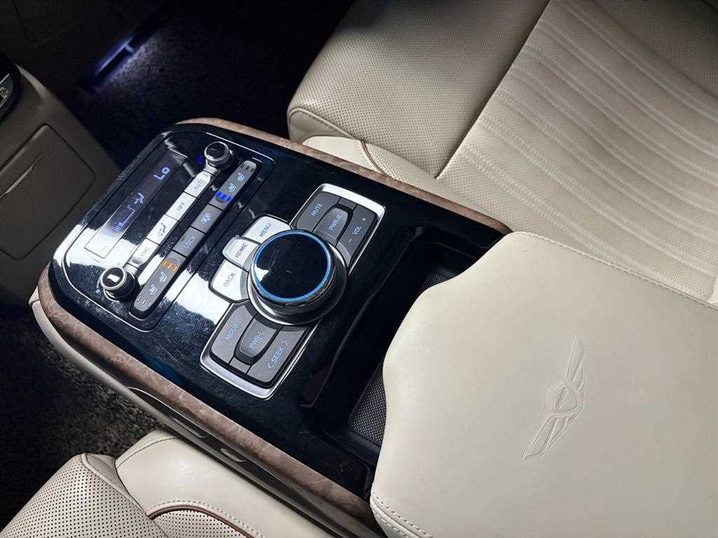 Genesis G90 2019 Negro - Importación desde Corea - HF Imports Iquique - Foto 17