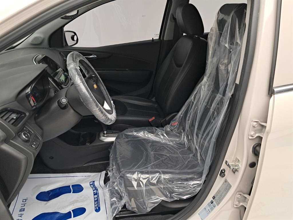 Chevrolet Spark - Vista 11