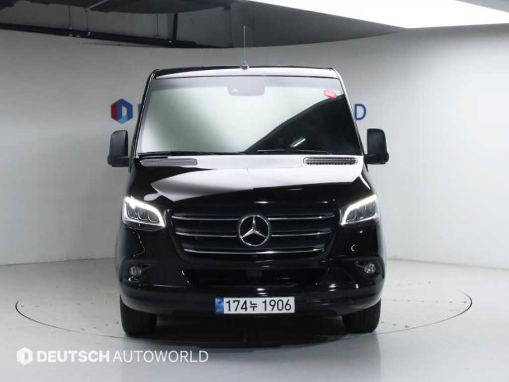 Mercedes Benz Sprinter - Vista 3