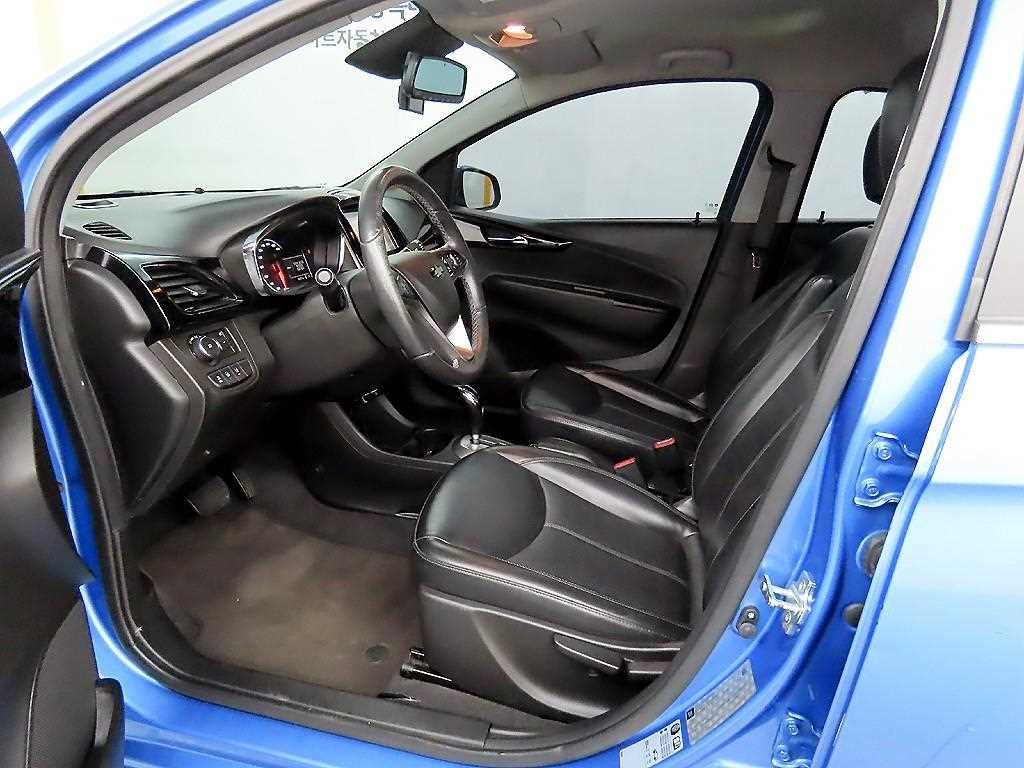 Chevrolet Spark - Vista 5