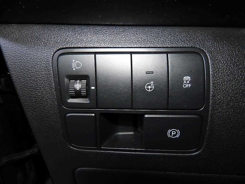 HYUNDAI Staria 2022 Negro - Importación desde Corea - HF Imports Iquique - Foto 13