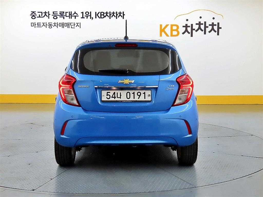 Chevrolet Spark - Vista 3