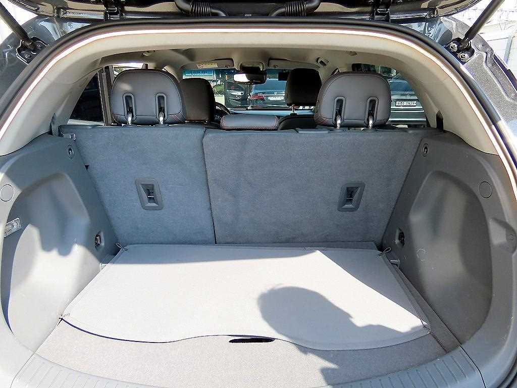 Chevrolet Bolt 2018 Gris - Importación desde Corea - HF Imports Iquique - Foto 17