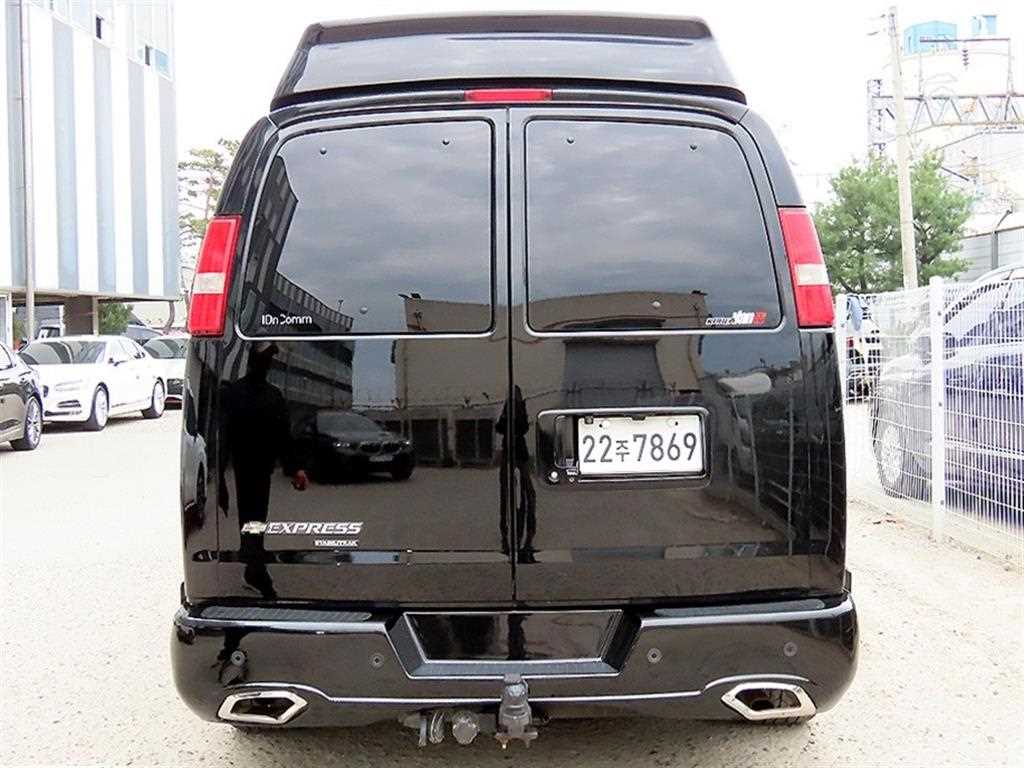 Chevrolet Express van - Vista 4