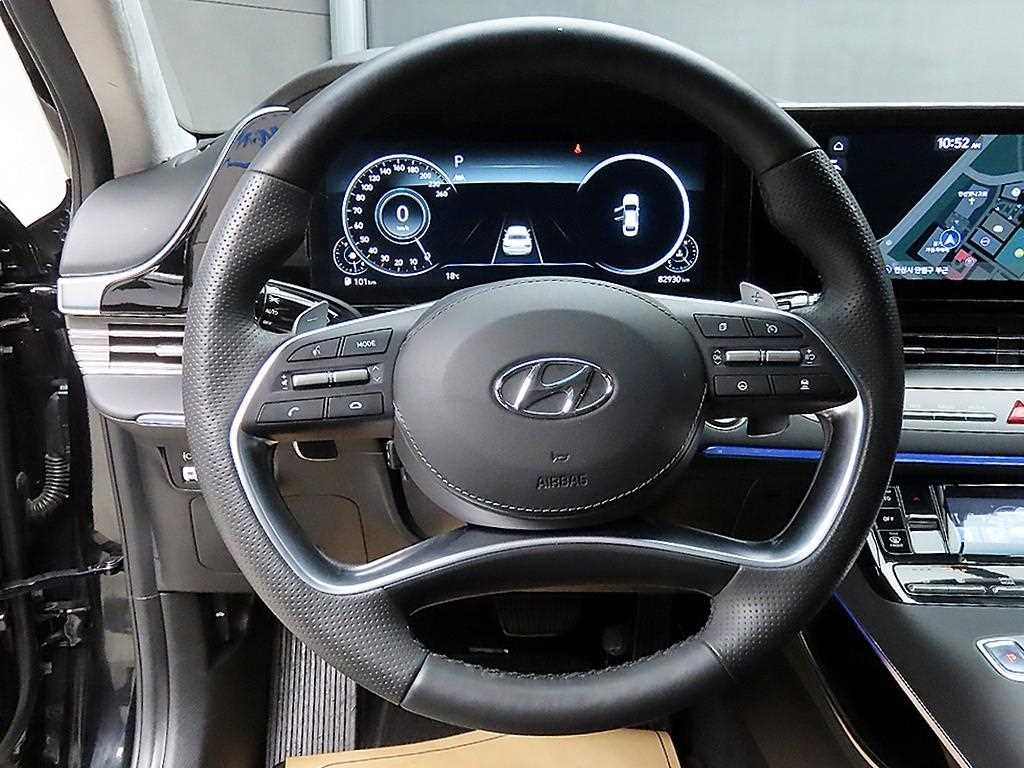 HYUNDAI Grandeur - Vista 9