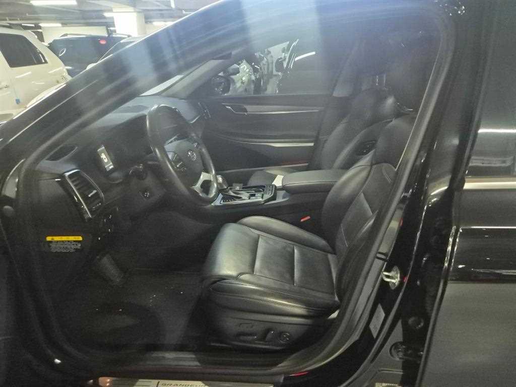 HYUNDAI Grandeur - Vista 7