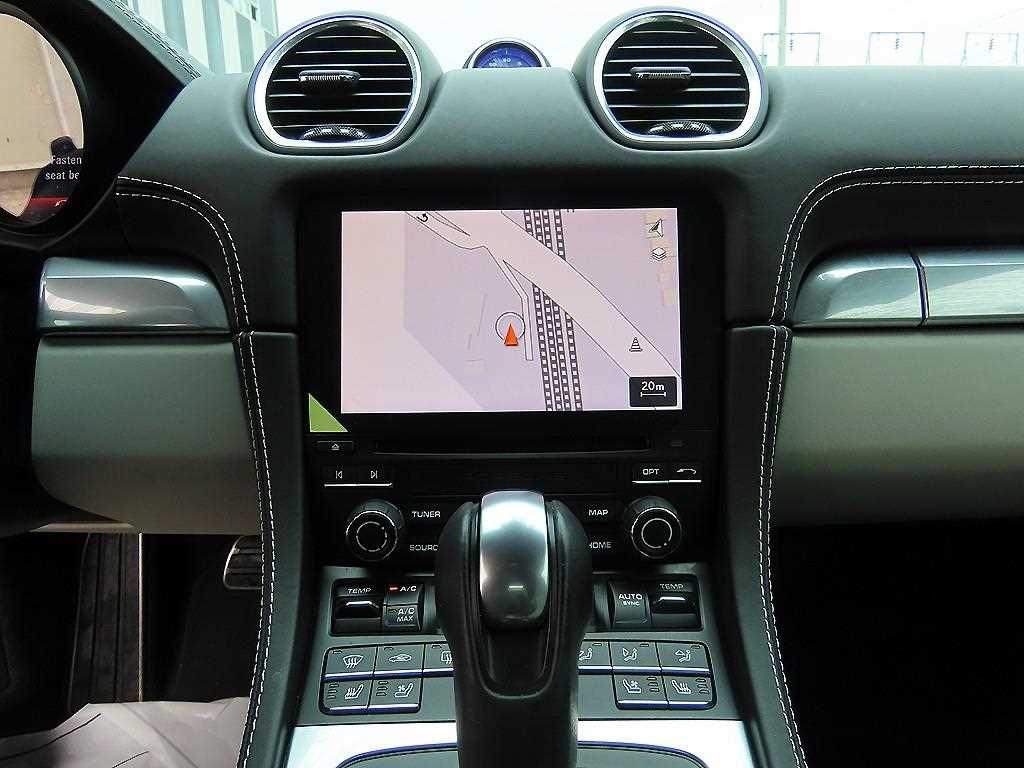 Porsche 718 - Vista 11