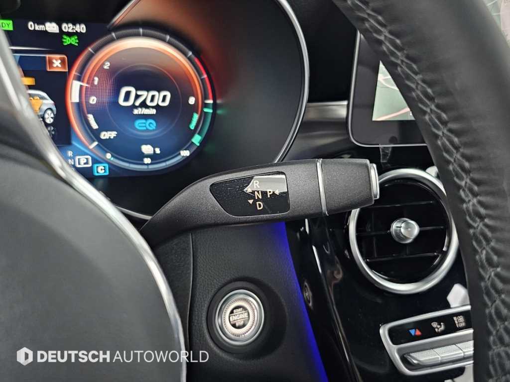 Mercedes Benz GLC Class - Vista 9