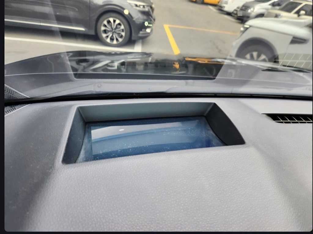 KIA Carnival - Vista 10