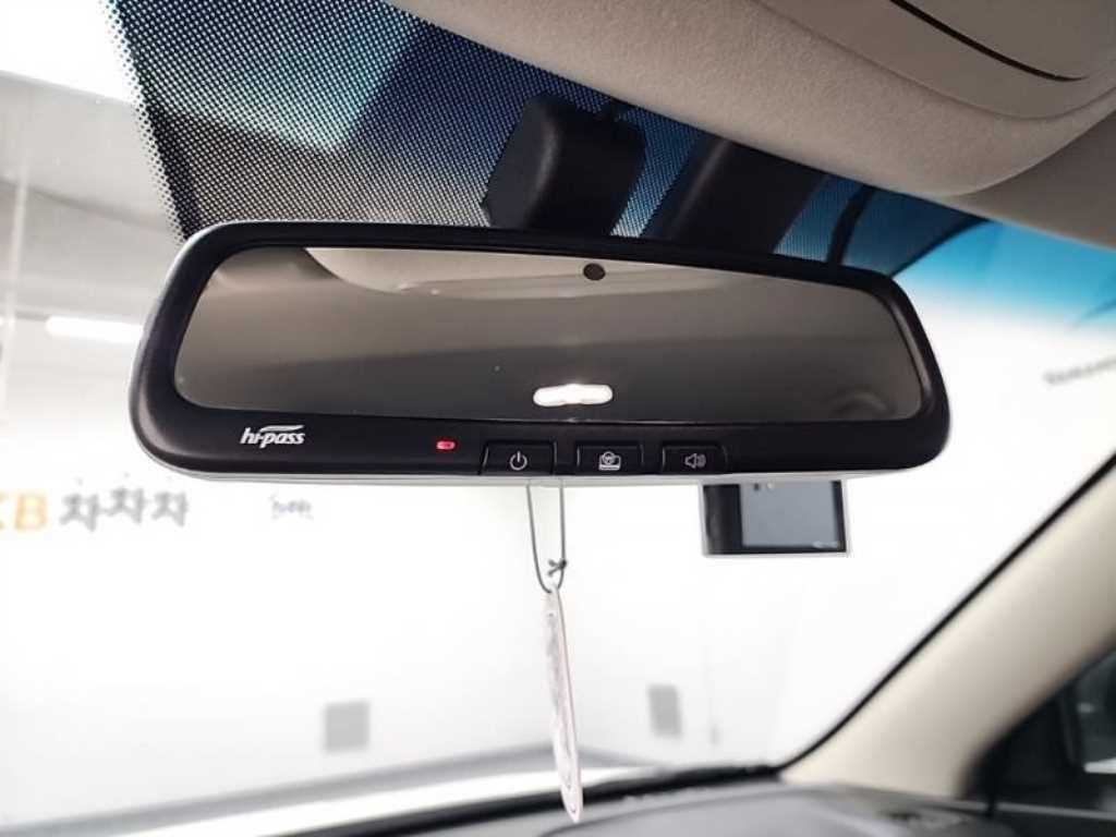 Ssangyong Tivoli 2022 Blanco - Importación desde Corea - HF Imports Iquique - Foto 16