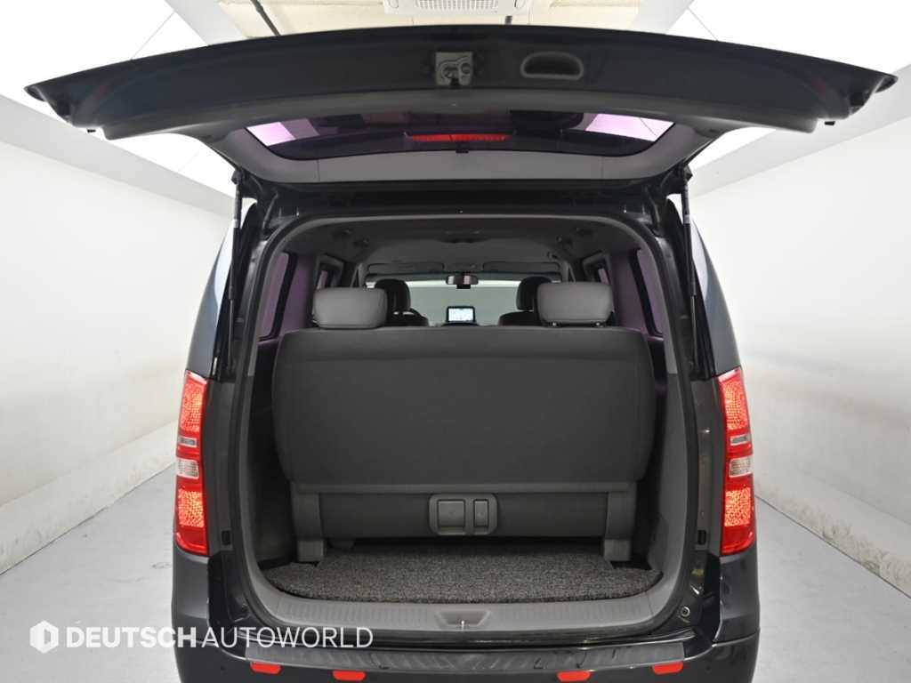 HYUNDAI Starex 2017 Azul - Importación desde Corea - HF Imports Iquique - Foto 19