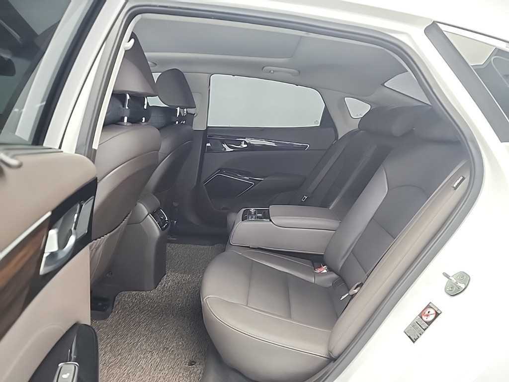 KIA K7 - Vista 12