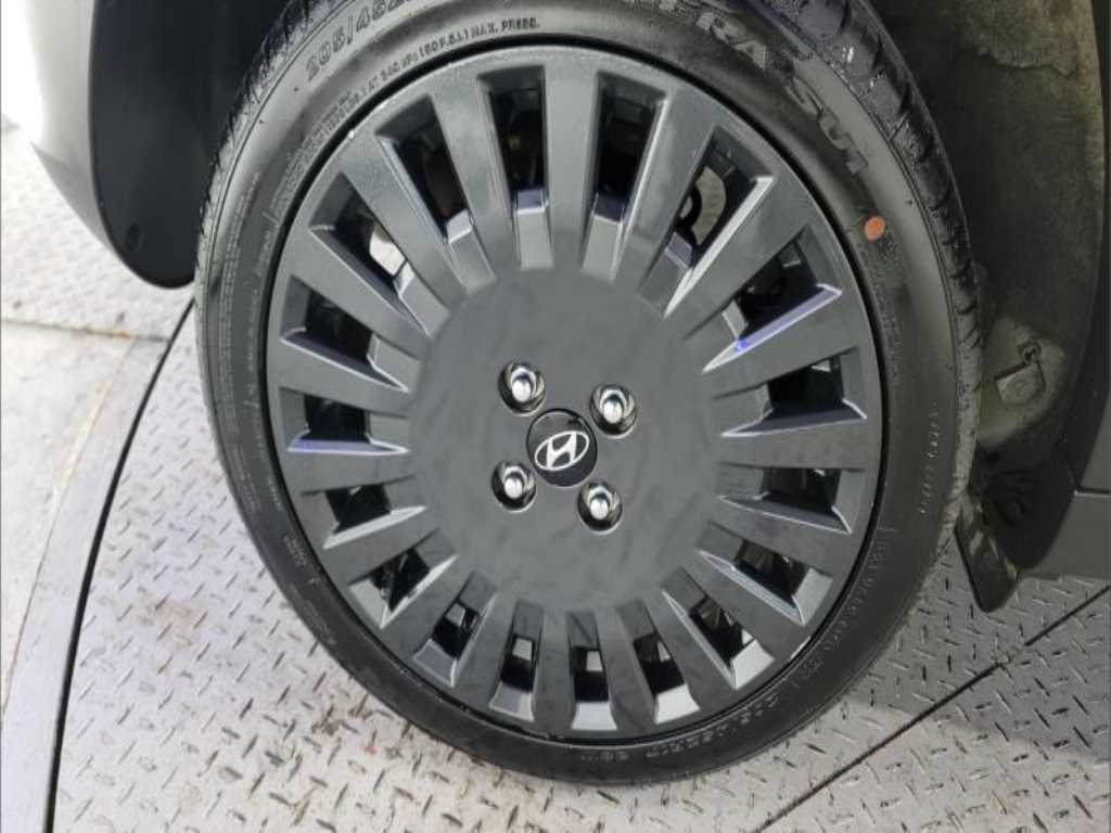 HYUNDAI Casper - Vista 12