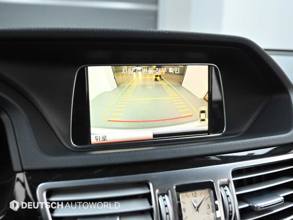 Mercedes Benz E class 2014 Plateado - Importación desde Corea - HF Imports Iquique - Foto 15