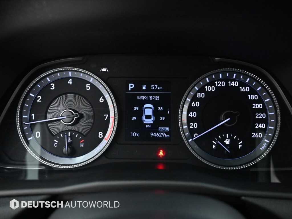 HYUNDAI Sonata - Vista 8